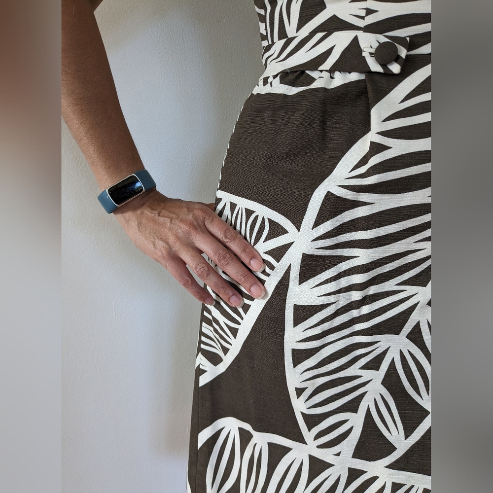Bold Pattern Brown and white dress Sz 8 - Picture 2 of 12